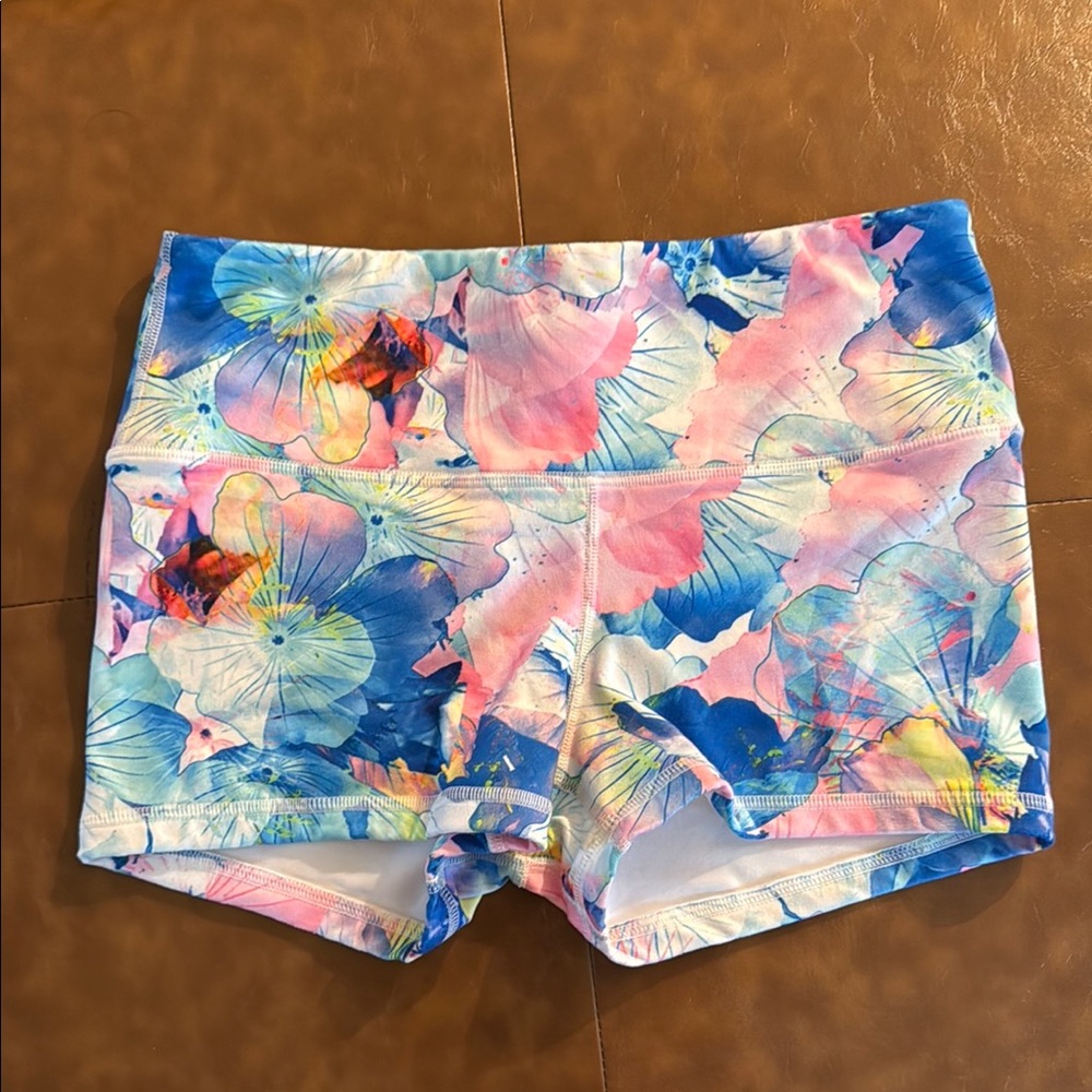 Fleo Shorts